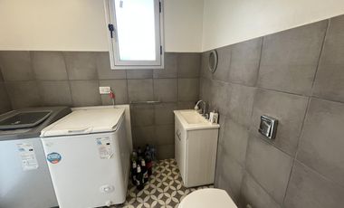 Venta casa puerto roldan tres dormitorios jardin pileta los medanos