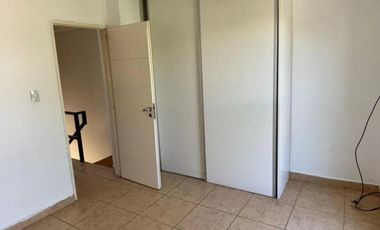 DUPLEX EN VENTA CENTENARIO