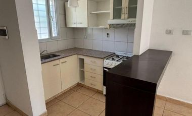 DUPLEX EN VENTA CENTENARIO