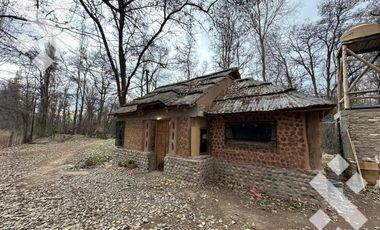 En Venta, 7 Hectáreas y cabaña de 1 dormitorio, zona de chacras Plottier, Neuquén.