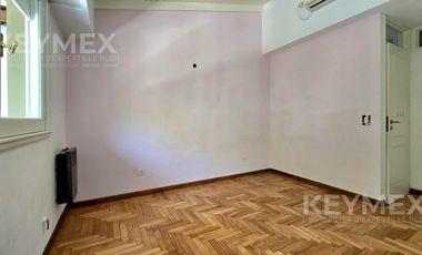 Venta 4 Amb, Cochera, Jardín y Parrilla - Villa Devoto.