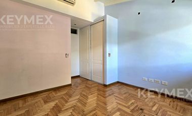 Venta 4 Amb, Cochera, Jardín y Parrilla - Villa Devoto.