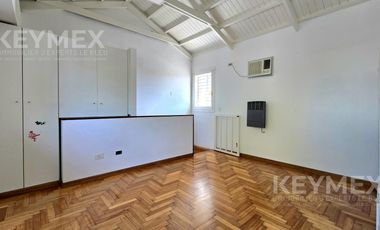 Venta 4 Amb, Cochera, Jardín y Parrilla - Villa Devoto.