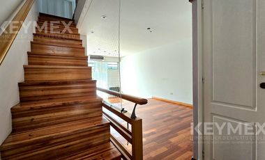 Venta 4 Amb, Cochera, Jardín y Parrilla - Villa Devoto.