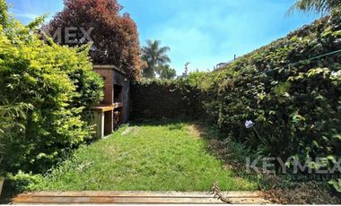 Venta 4 Amb, Cochera, Jardín y Parrilla - Villa Devoto.