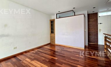 Venta 4 Amb, Cochera, Jardín y Parrilla - Villa Devoto.