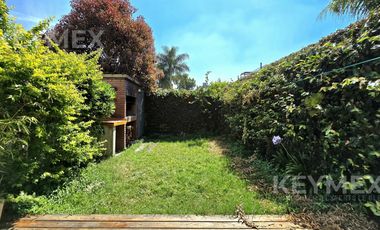 Venta 4 Amb, Cochera, Jardín y Parrilla - Villa Devoto.