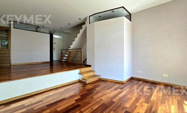 Venta 4 Amb, Cochera, Jardín y Parrilla - Villa Devoto.