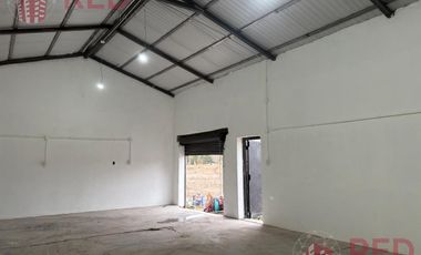 Alquiler de Predio con Galpón