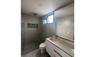 Venta De Casa En La Loma De San Jose, Sabaneta
