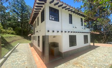 CASA FINCA INDEPENDIENTE GUARNE PIEDRAS BLANCAS SMG