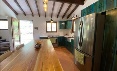 CASA FINCA INDEPENDIENTE GUARNE PIEDRAS BLANCAS SMG