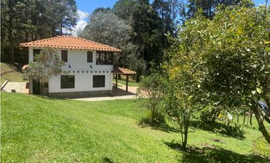 CASA FINCA INDEPENDIENTE GUARNE PIEDRAS BLANCAS SMG