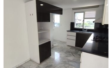 Se Arrienda Apartamento en Conquistadores