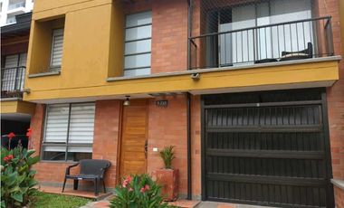 Venta hermosa casa unifamiliar La Estrella Antioquia