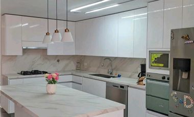 Venta hermosa casa unifamiliar La Estrella Antioquia