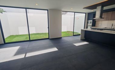 Casa en VENTA Parque Guanajuato Lomas de Angelópolis Cholula Puebla.