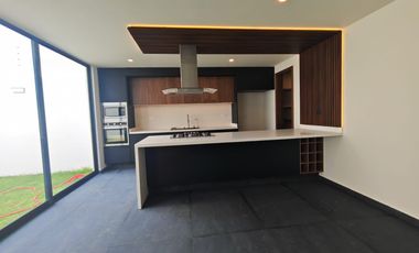 Casa en VENTA Parque Guanajuato Lomas de Angelópolis Cholula Puebla.