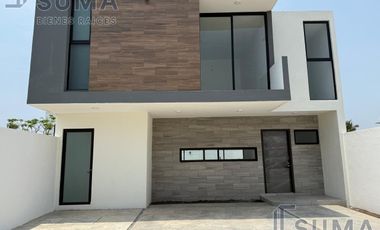Casa en Venta en Fracc. Lomas del Dorado Residencial, Boca del Rio, Veracruz.