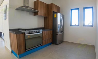 Departamento con Roof Garden en Privada en zona El Mirador, Querétaro