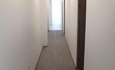 DEPARTAMENTO EN RENTA, LOMAS HIPODROMO MODERNO CON VIGILANCIA