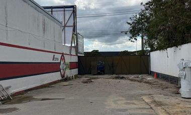 Terreno en renta con oficina sobre Carretera Mérida-Progreso