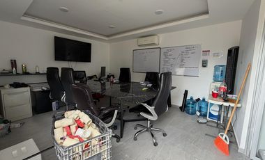 Terreno en renta con oficina sobre Carretera Mérida-Progreso