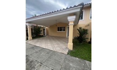 CASA EN ALQUILER EN VILLA TVOLI – BRISAS DEL GOLF