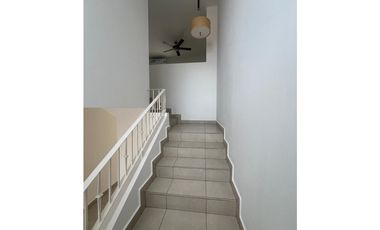 CASA EN ALQUILER EN VILLA TVOLI – BRISAS DEL GOLF