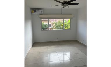 CASA EN ALQUILER EN VILLA TVOLI – BRISAS DEL GOLF