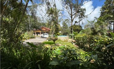 CERRO AZUL / FINCA / 4 CABAÑAS / 2 CASAS / 1055M / CLIMA FRIO