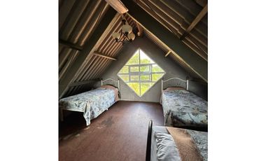 CERRO AZUL / FORTALEZA / FINCA CON 2 CABAÑAS / 1140M / CLIMA FRIO