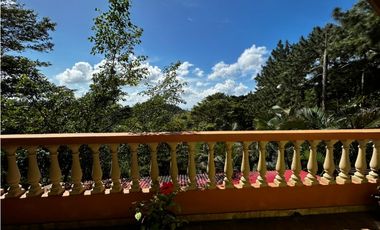 CERRO AZUL / FORTALEZA / FINCA CON 2 CABAÑAS / 1140M / CLIMA FRIO