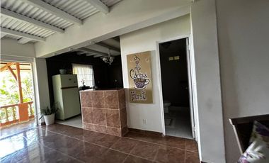 CERRO AZUL / FORTALEZA / FINCA CON 2 CABAÑAS / 1140M / CLIMA FRIO