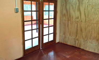 Venta de Casa con piscina en parcela, Quillón