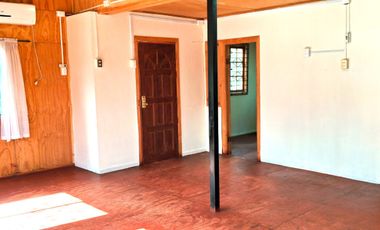 Venta de Casa con piscina en parcela, Quillón