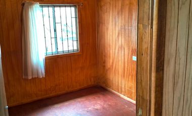 Venta de Casa con piscina en parcela, Quillón