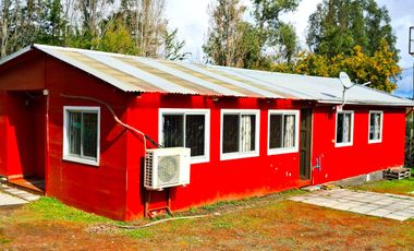 Venta de Casa con piscina en parcela, Quillón