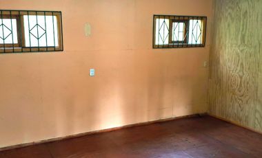 Venta de Casa con piscina en parcela, Quillón