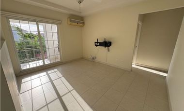CASA VENTA QUINTAS DE VERSALLES $320,000USD