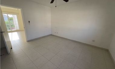 CASA VENTA QUINTAS DE VERSALLES $320,000USD