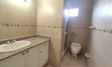 Casa en Alquiler, Complejo Royal Country, Altos de Panamá, Piscina