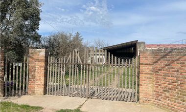 casa con galpon taller