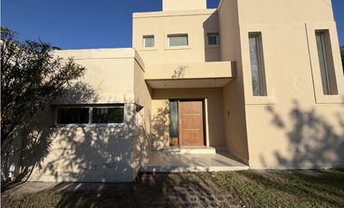 Venta de casa Carrodilla Lujan de Cuyo