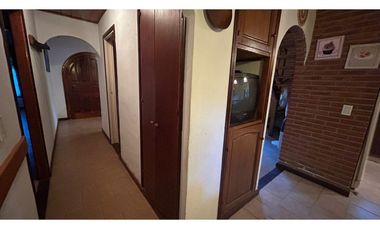 HERMOSA CASA EN VALERIA DEL MAR