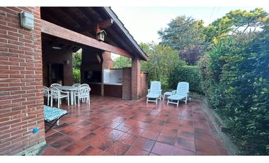 HERMOSA CASA EN VALERIA DEL MAR