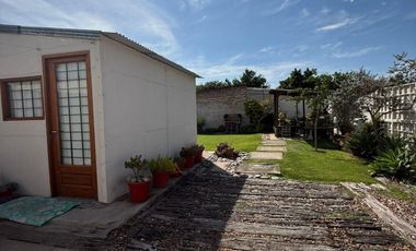 Casa en venta c/ cochera en Rafaela