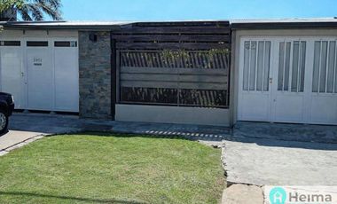 Casa en venta c/ cochera en Rafaela