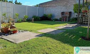 Casa en venta c/ cochera en Rafaela