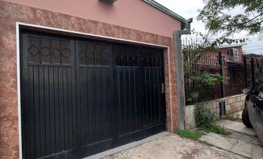 Casa en venta de 3 dormitorios, calle Pellegrini en San Rafael